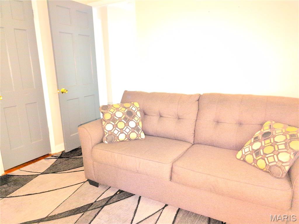 10135 Jepson Drive Property Photo 10