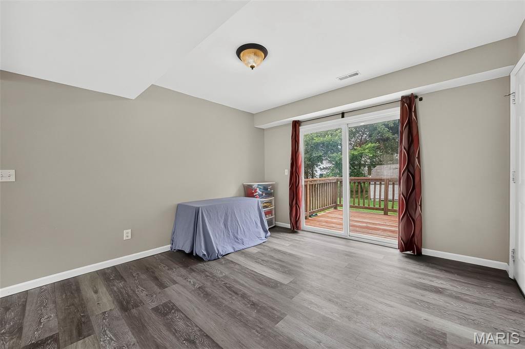 1040 Wrigley Circle Property Photo 18
