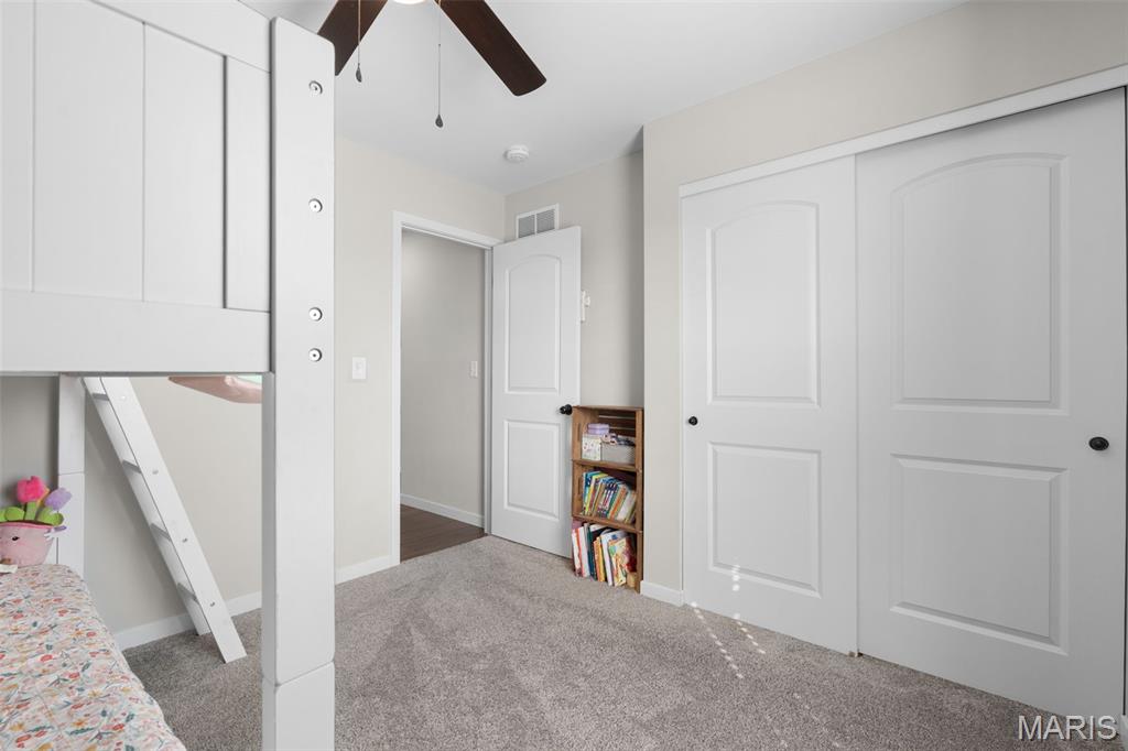 2127 Kuenzel Drive Property Photo 23