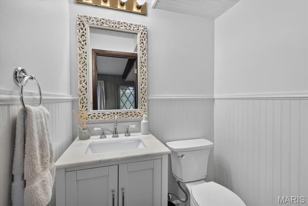 3661 S Lakeshore Drive Property Photo 19