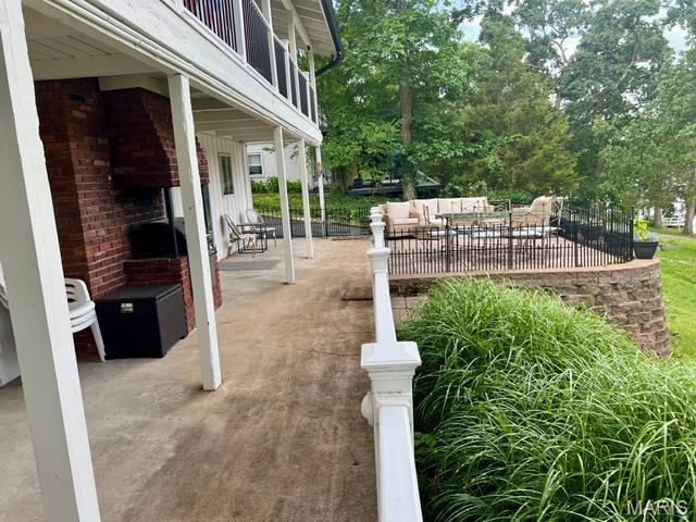 3661 S Lakeshore Drive Property Photo 39