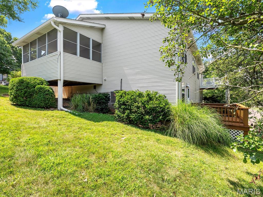 105 Wenona Drive Property Photo 24