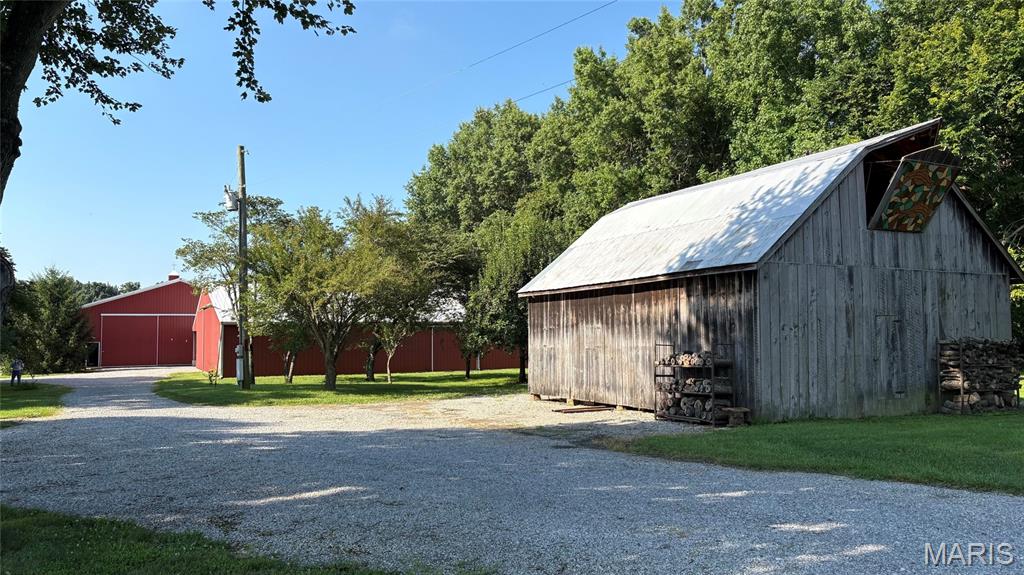 23036 Carlyle Road Property Photo 38