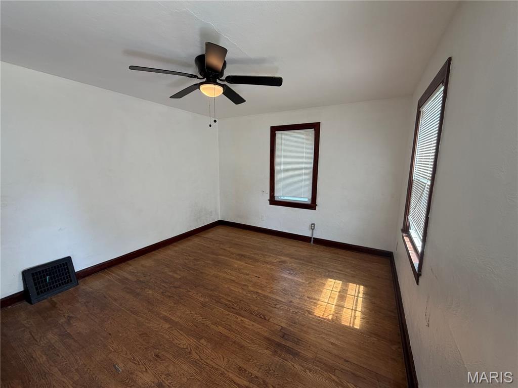 7141 Greenhaven Drive Property Photo 2