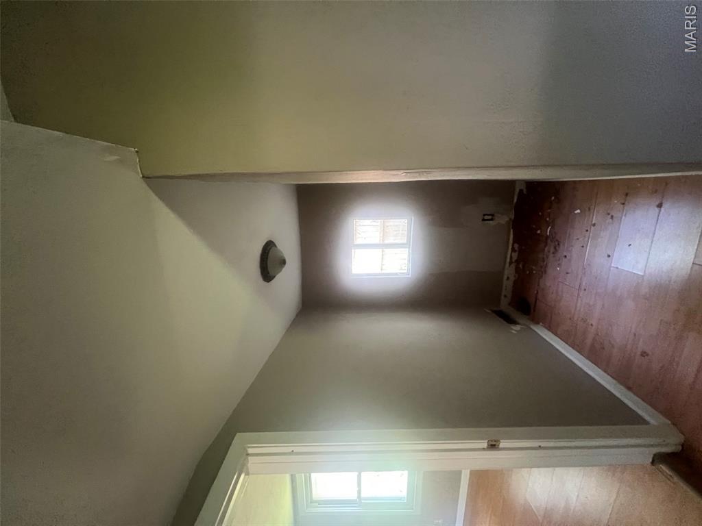 106 S Cherry Street Property Photo 14
