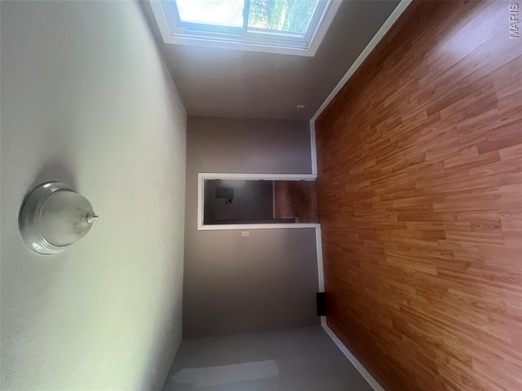 106 S Cherry Street Property Photo 15
