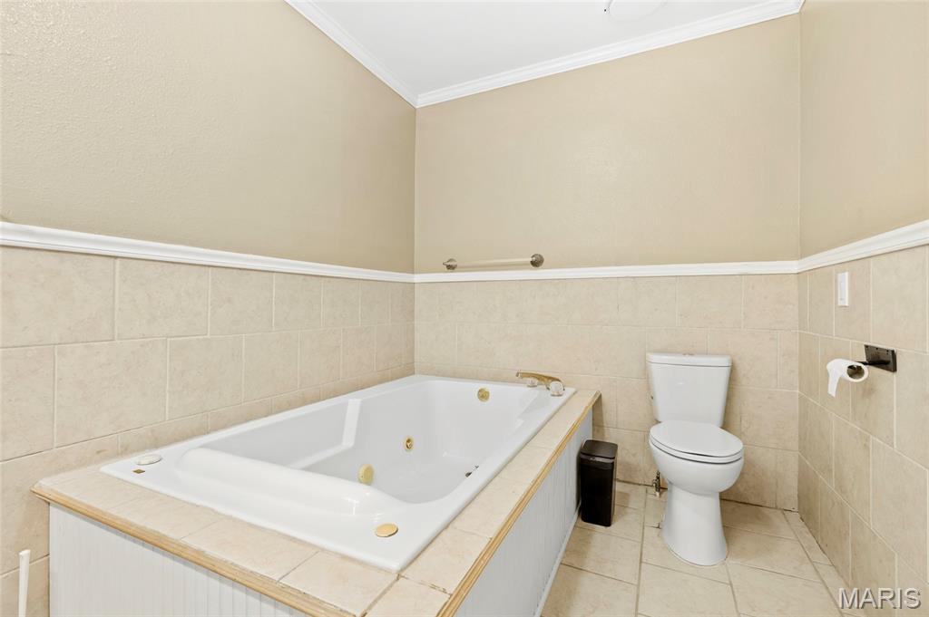 111 N Ravencrest Drive Property Photo 41