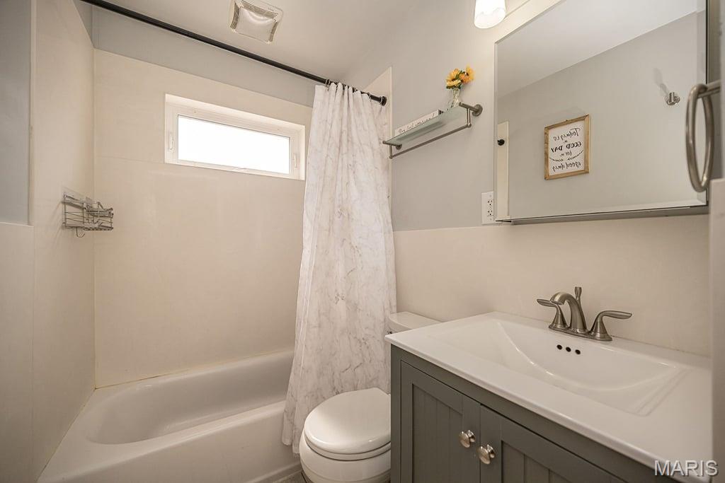 6742 Dolan Place Property Photo 20