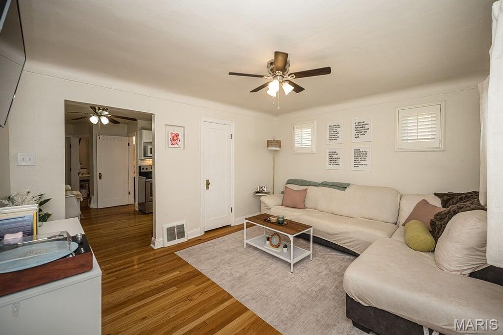 6742 Dolan Place Property Photo 22