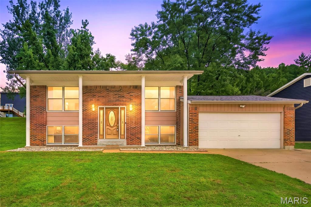 12115 Glenpark Drive Property Photo 1