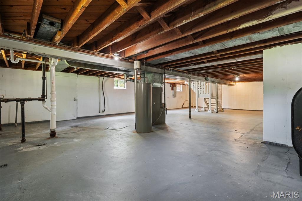 4302 Fee Fee Road Property Photo 26