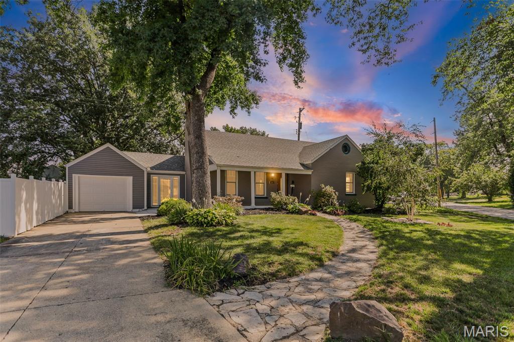 204 Marilyn Drive Property Photo 1