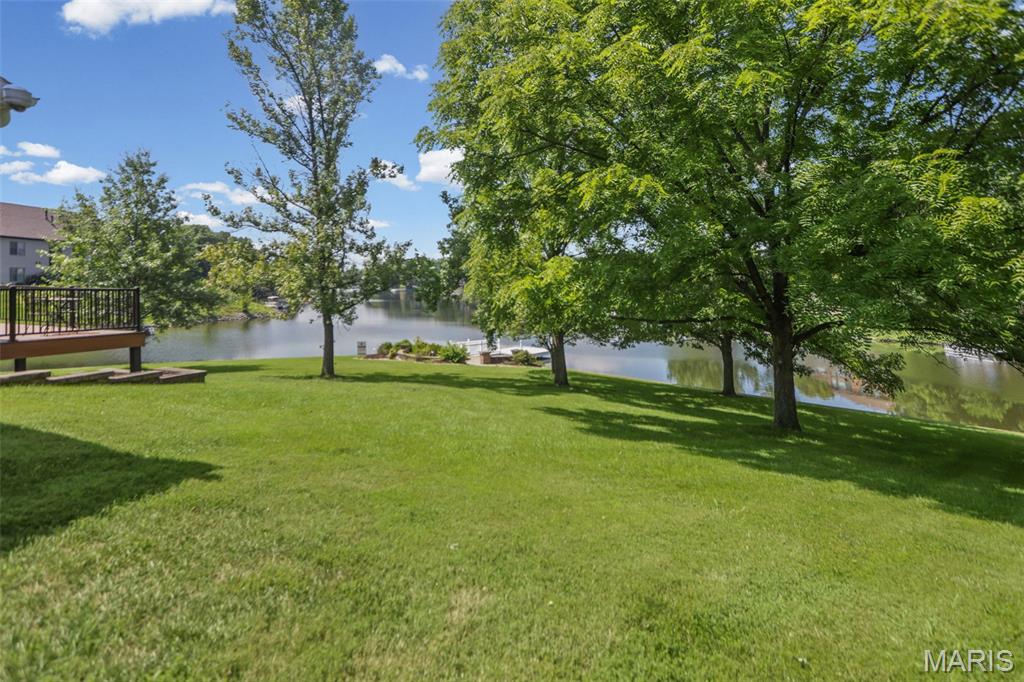 369 E Lake Drive Property Photo 4
