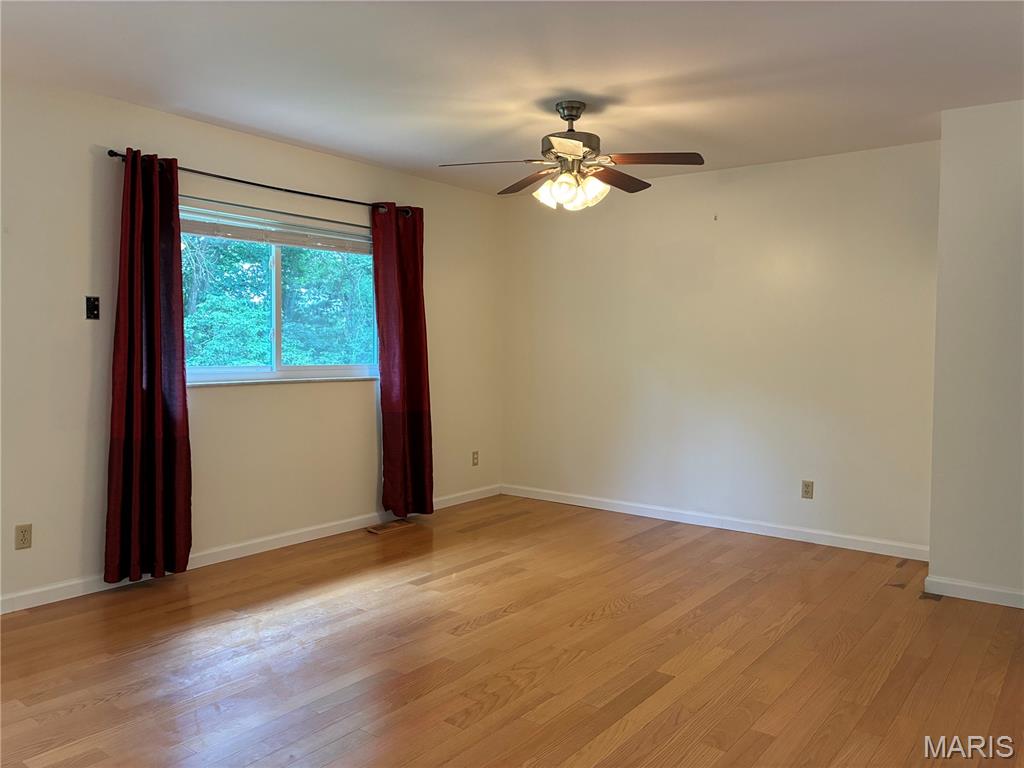 124 Conway Cove Drive Property Photo 6
