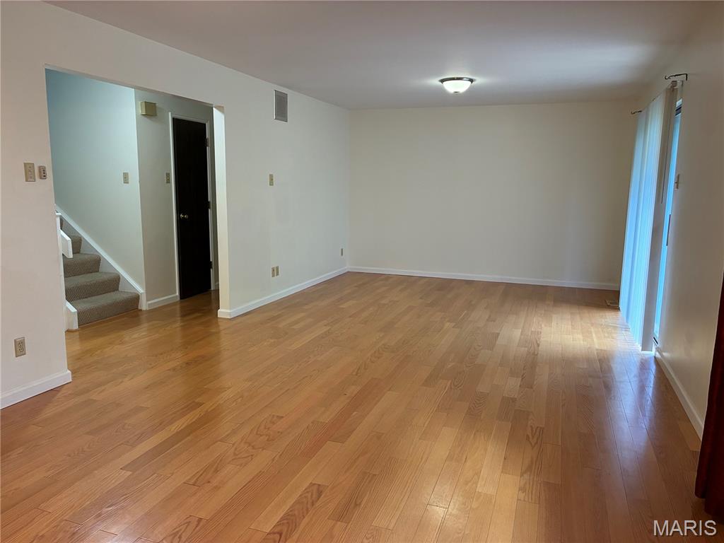 124 Conway Cove Drive Property Photo 8