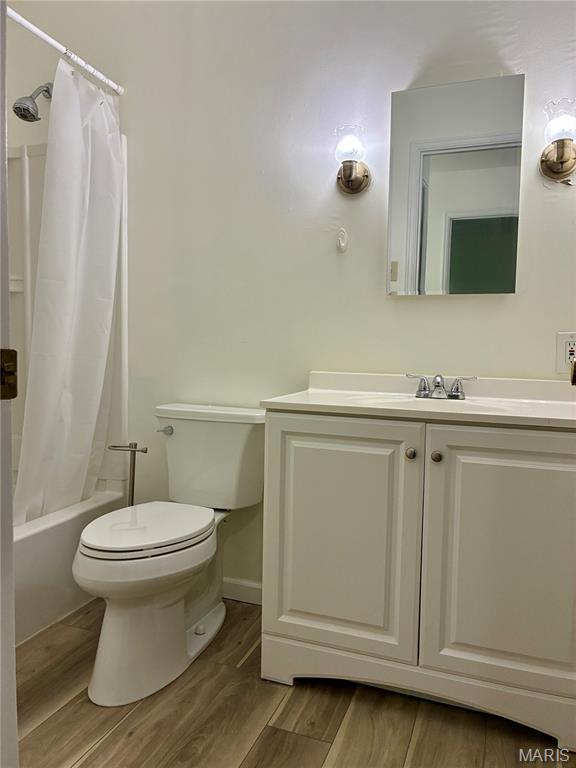 124 Conway Cove Drive Property Photo 17