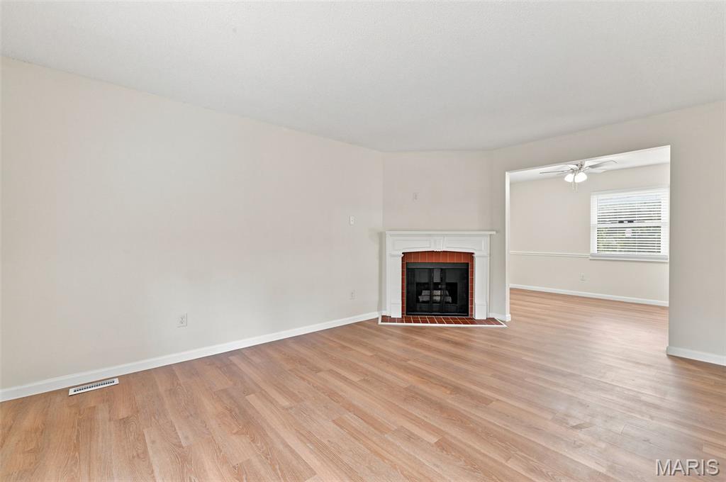 13322 Hiddendale Lane Property Photo 6