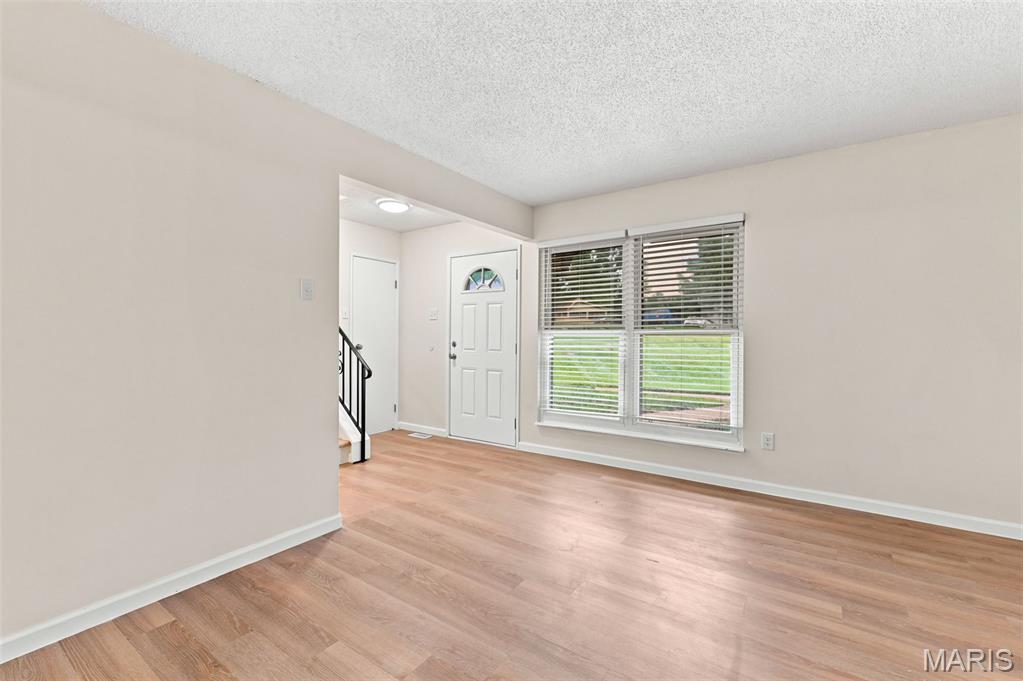13322 Hiddendale Lane Property Photo 8