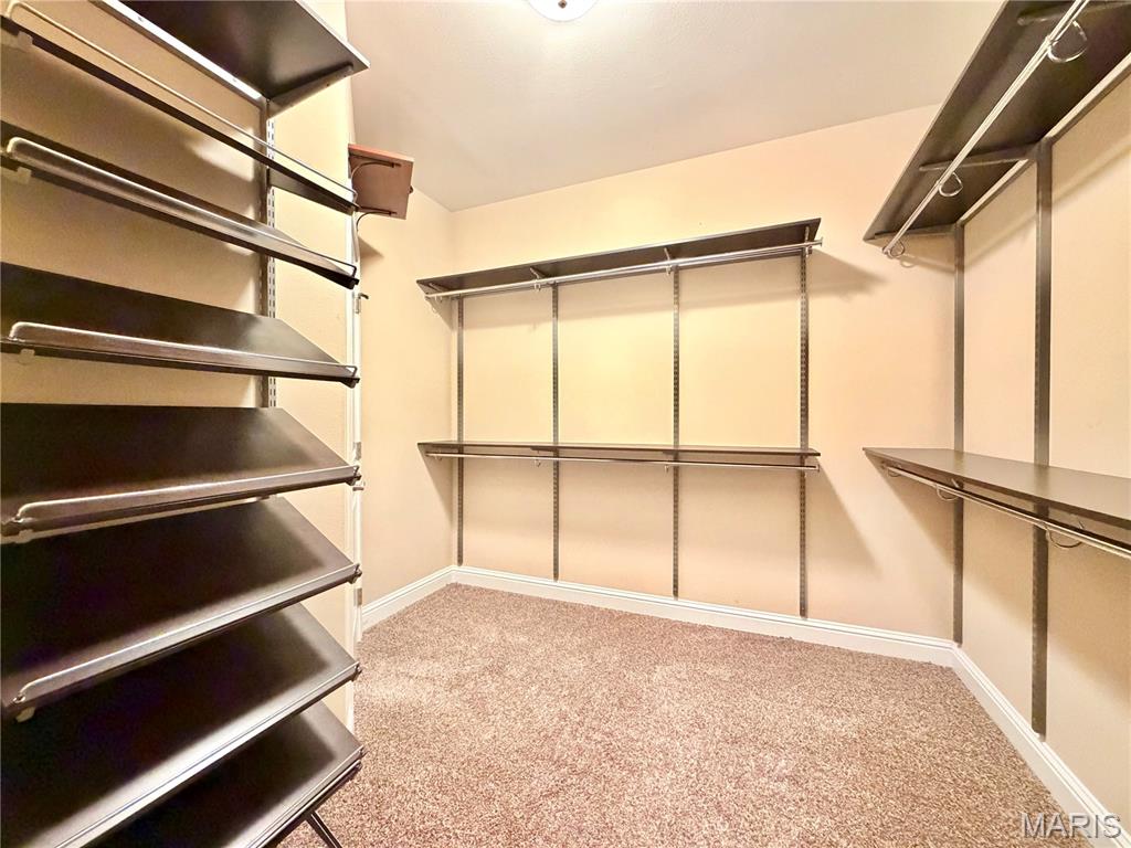 105 Locksley Court Property Photo 26