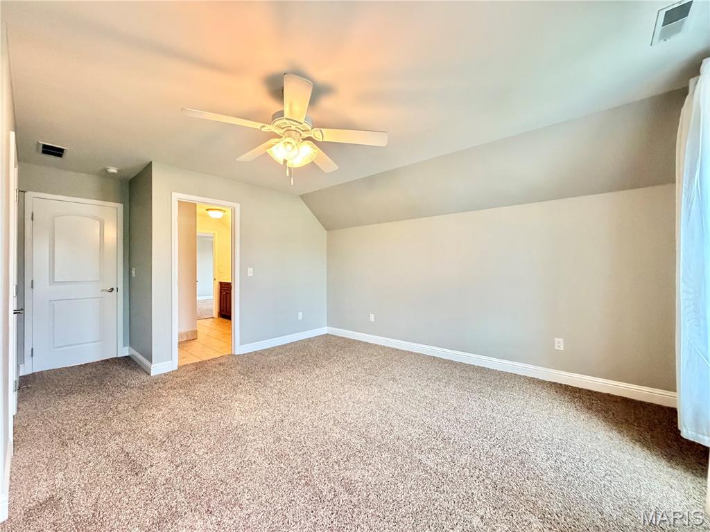 105 Locksley Court Property Photo 33