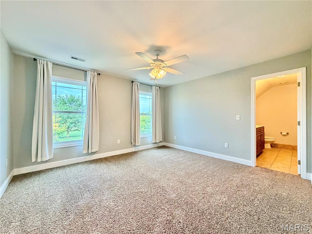 105 Locksley Court Property Photo 35
