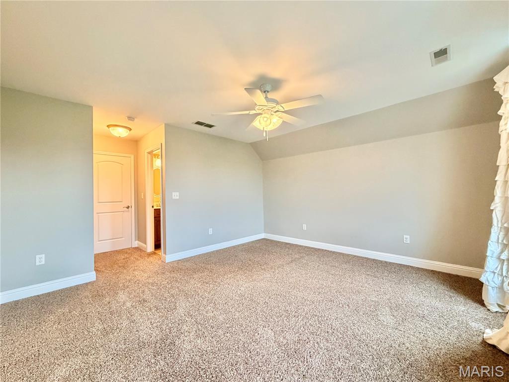 105 Locksley Court Property Photo 37
