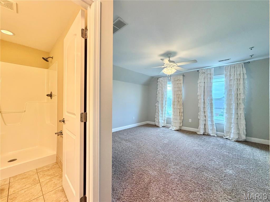 105 Locksley Court Property Photo 38