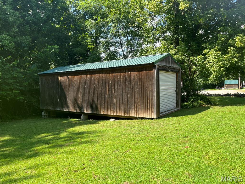 213 North Main Street Property Photo 3