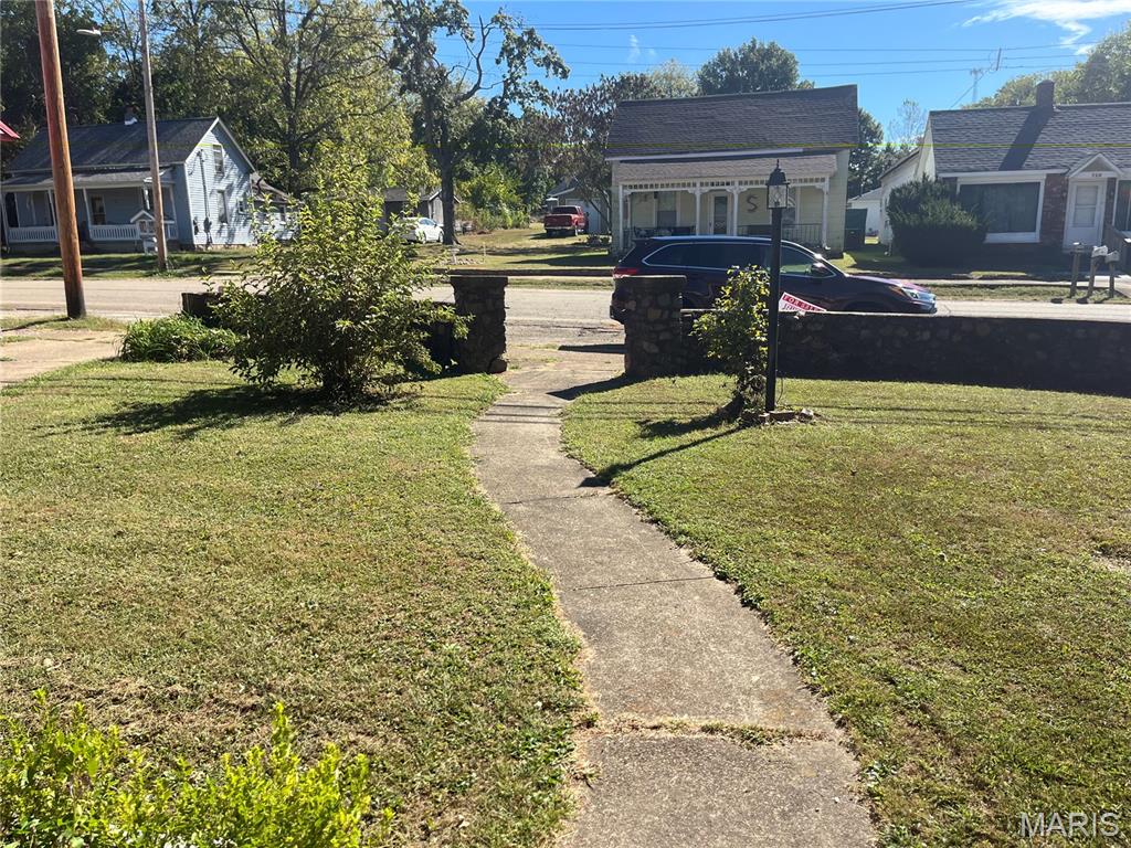 213 North Main Street Property Photo 15