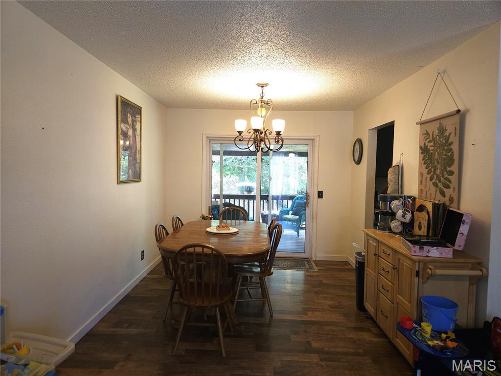 525 Skyview Drive Property Photo 10