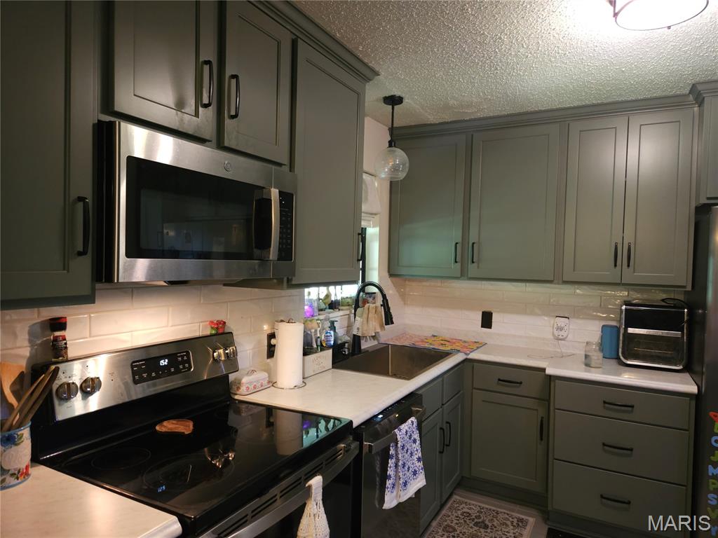 525 Skyview Drive Property Photo 11