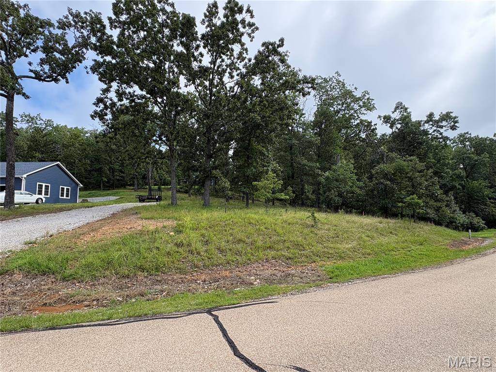 7074 Lake Point Drive Property Photo 1