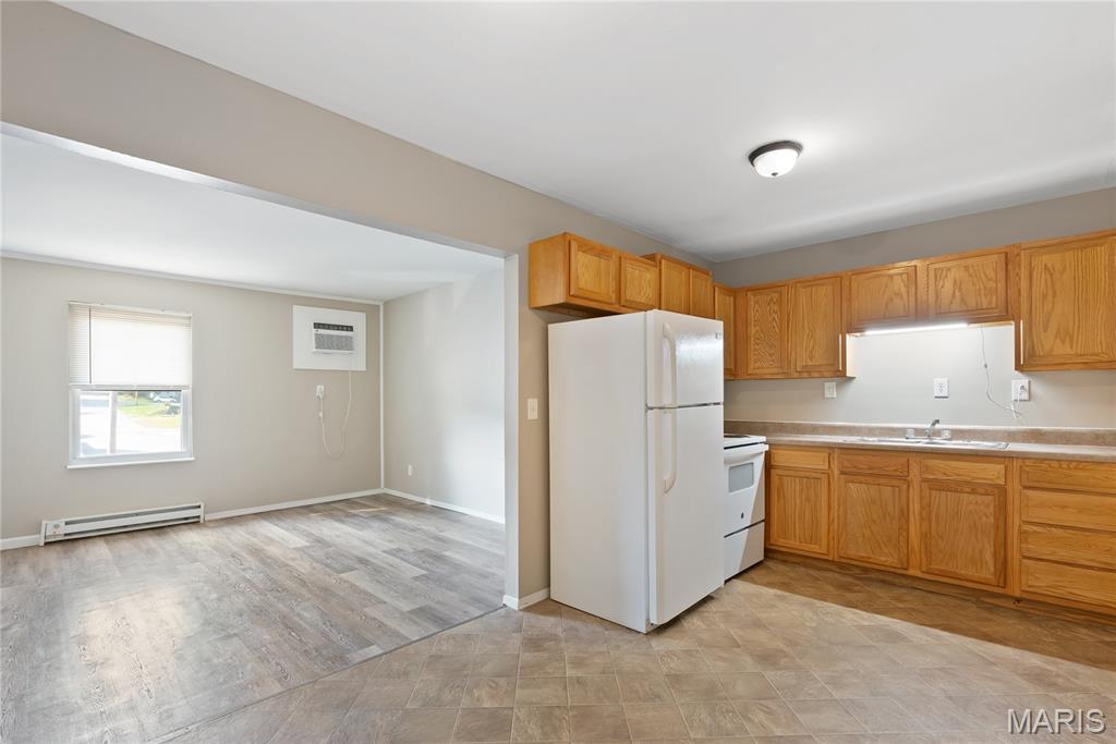 560 E Cherry Street Property Photo 34