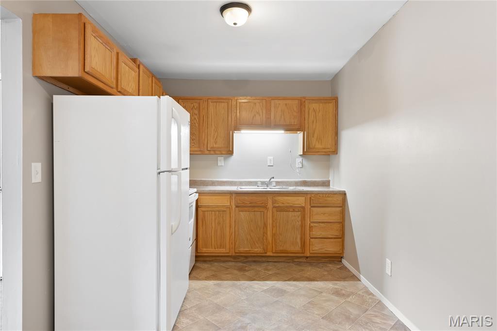 560 E Cherry Street Property Photo 35