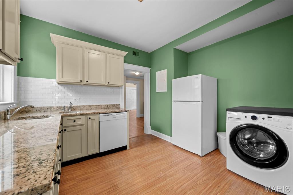 6427 Clayton Road Property Photo 24