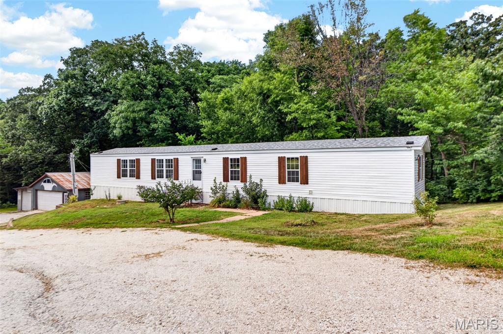 1203 Highway J Property Photo 1