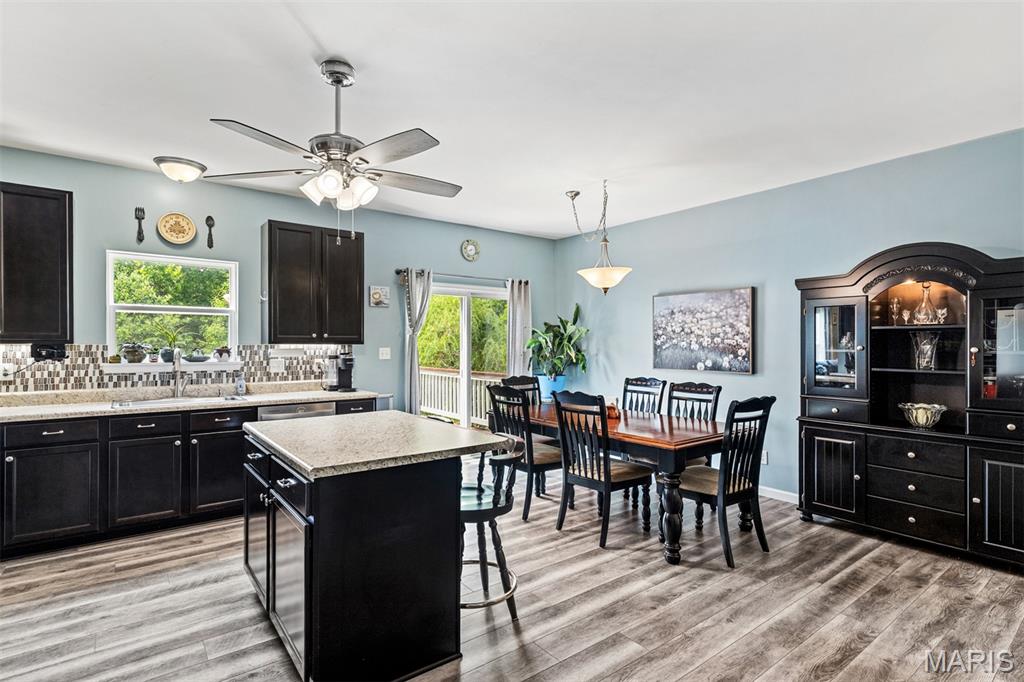 210 Flint Brook Drive Property Photo 16