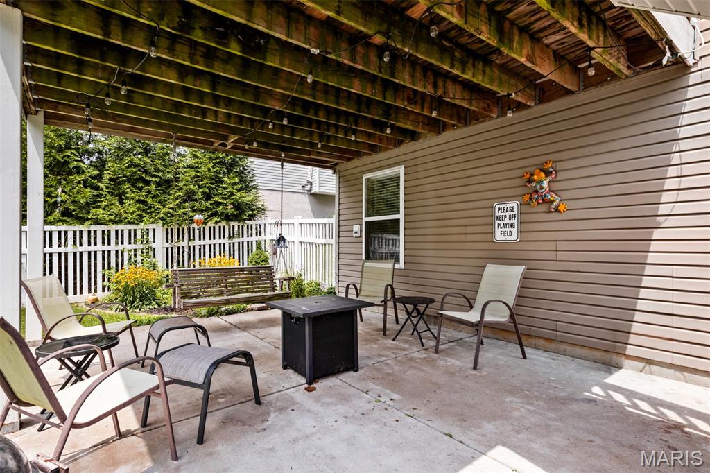 210 Flint Brook Drive Property Photo 39