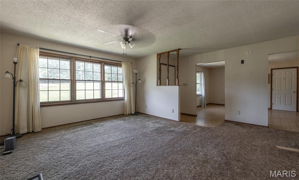 27760 Highway U Property Photo 5