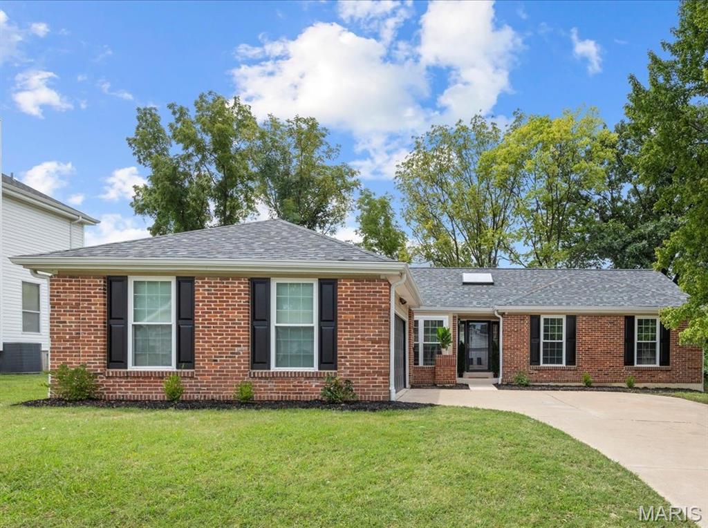 6 Shadow Creek Drive Property Photo 1