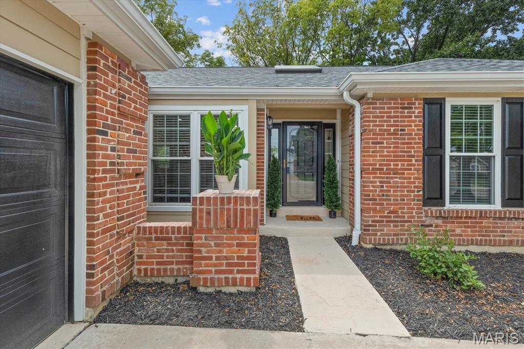 6 Shadow Creek Drive Property Photo 2