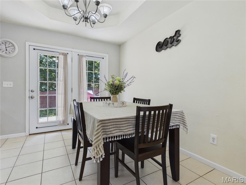 21079 Hideaway Lane Property Photo 5