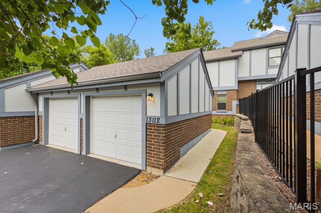 13112 Royal Pines Drive Property Photo 1