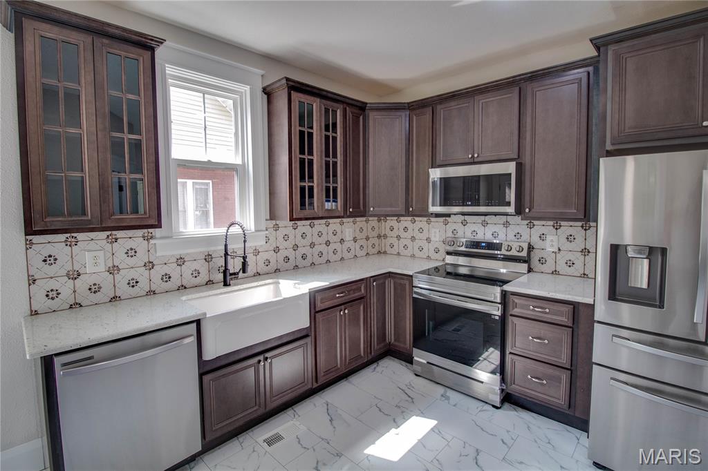 2619 Hillcrest Avenue Property Photo 12