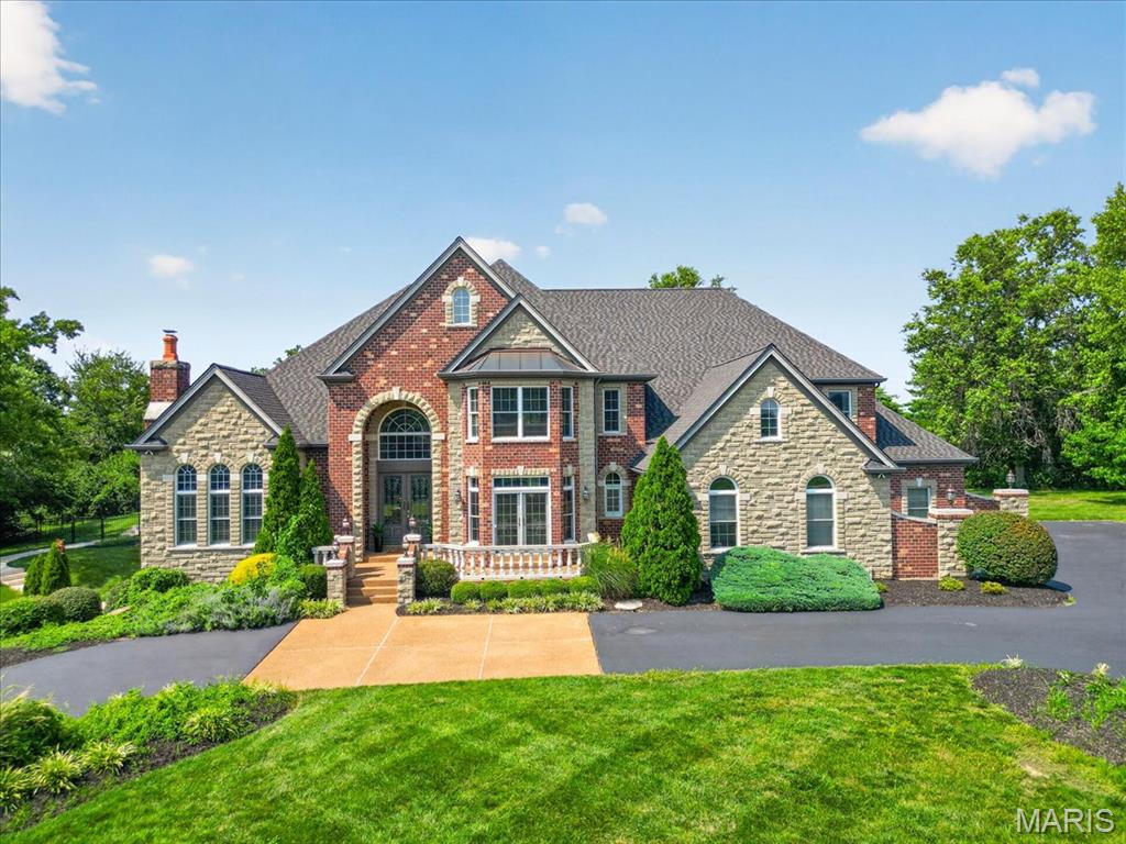 33 Chapel Hill Estates