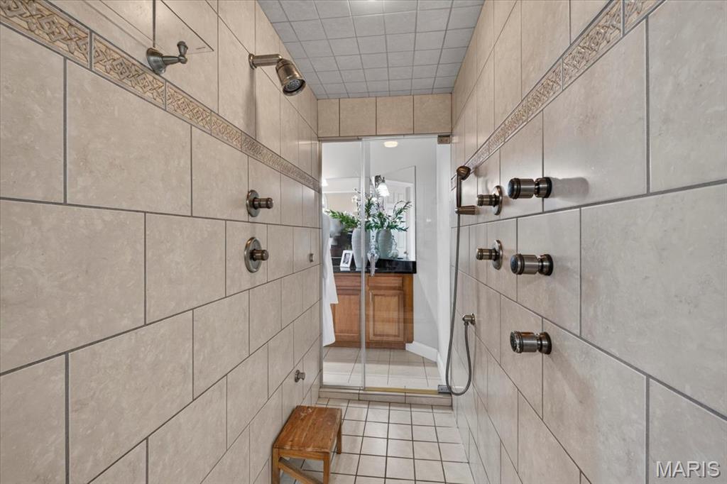 33 Chapel Hill Estates Property Photo 48