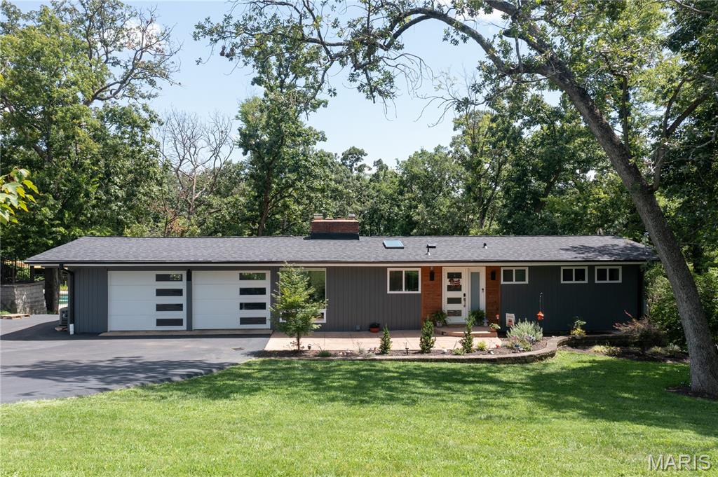 12212 Robyn Road