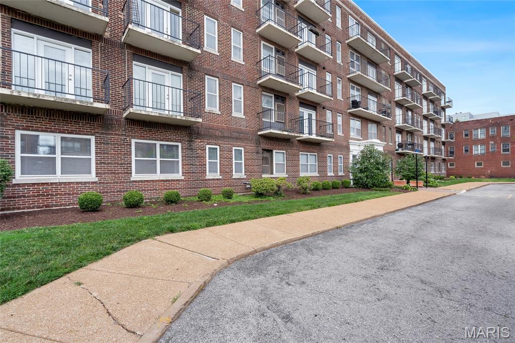 5630 Pershing Avenue 30 Property Photo 1