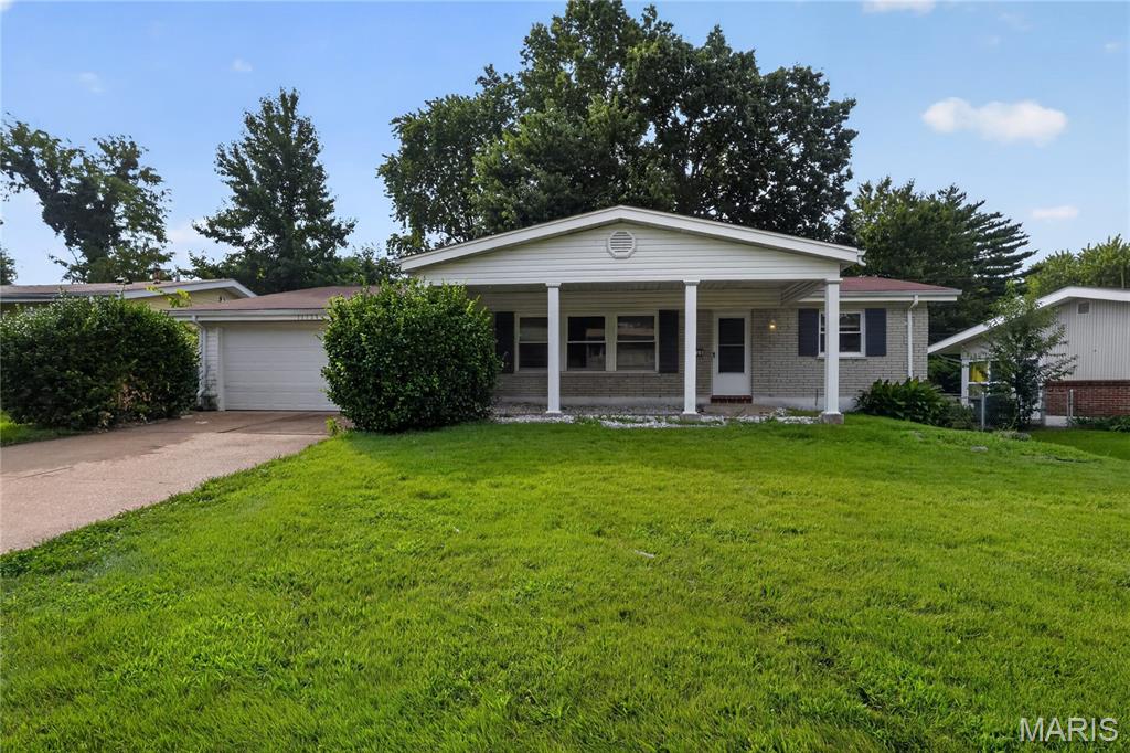 11138 Landseer Drive Property Photo 1