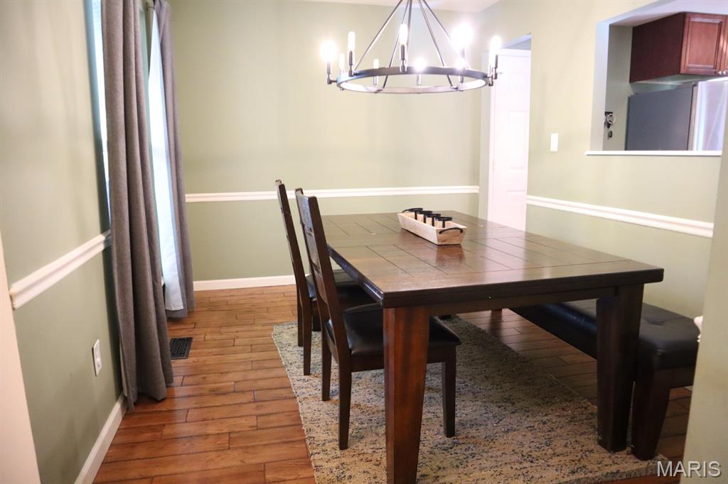 672 Towerwood Drive Property Photo 16